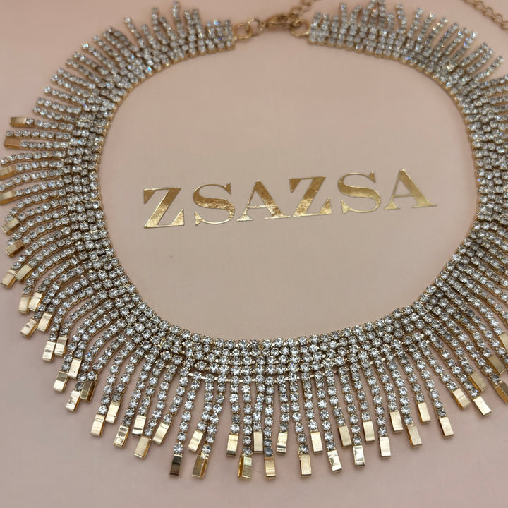 Elegant necklace