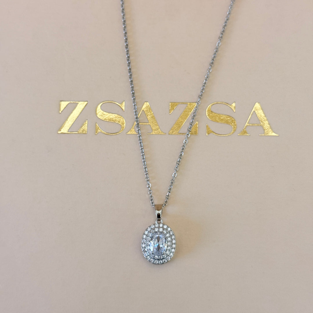 Oval zircone silver pendant