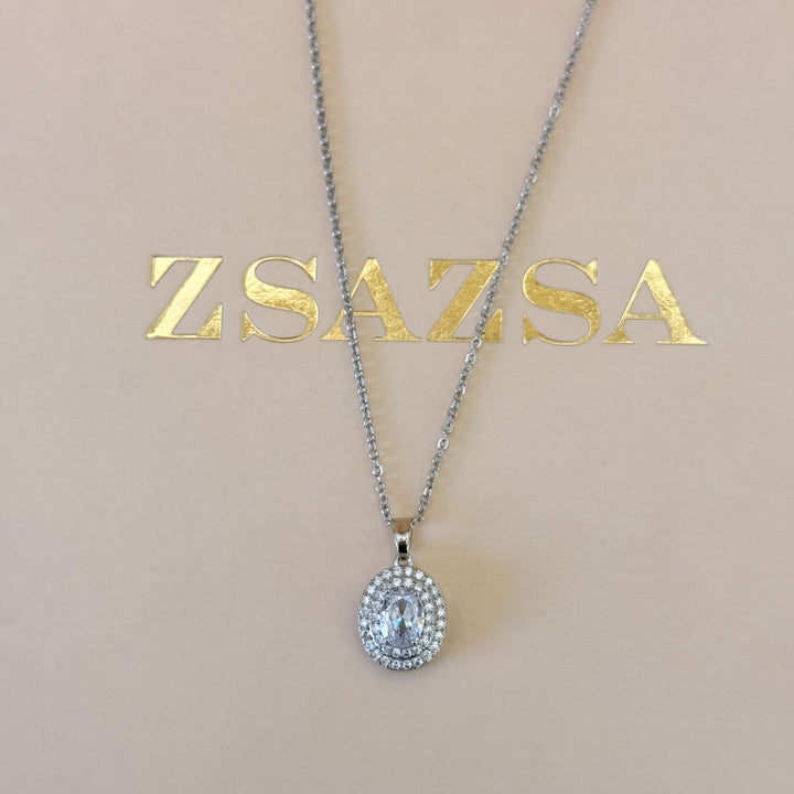 Oval zircone silver pendant