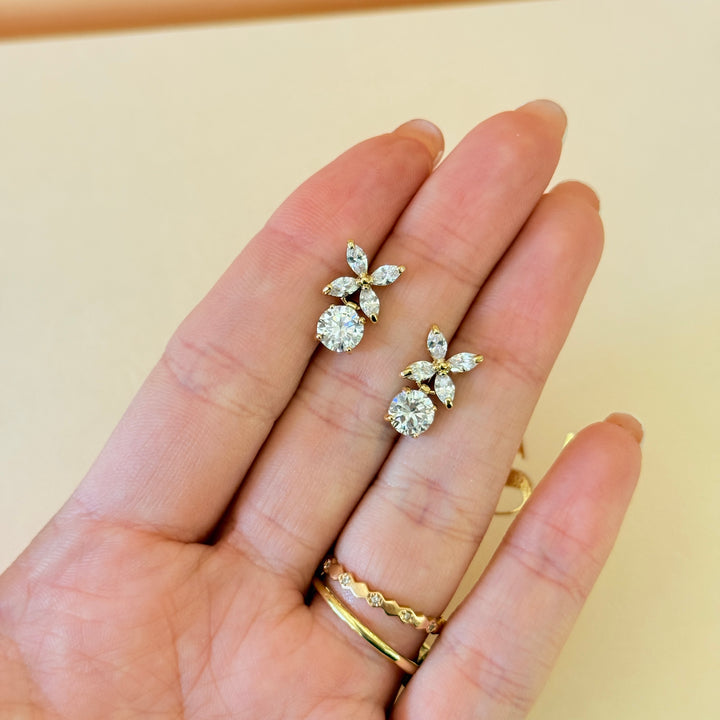 Dainty zircone gold plated pendant set