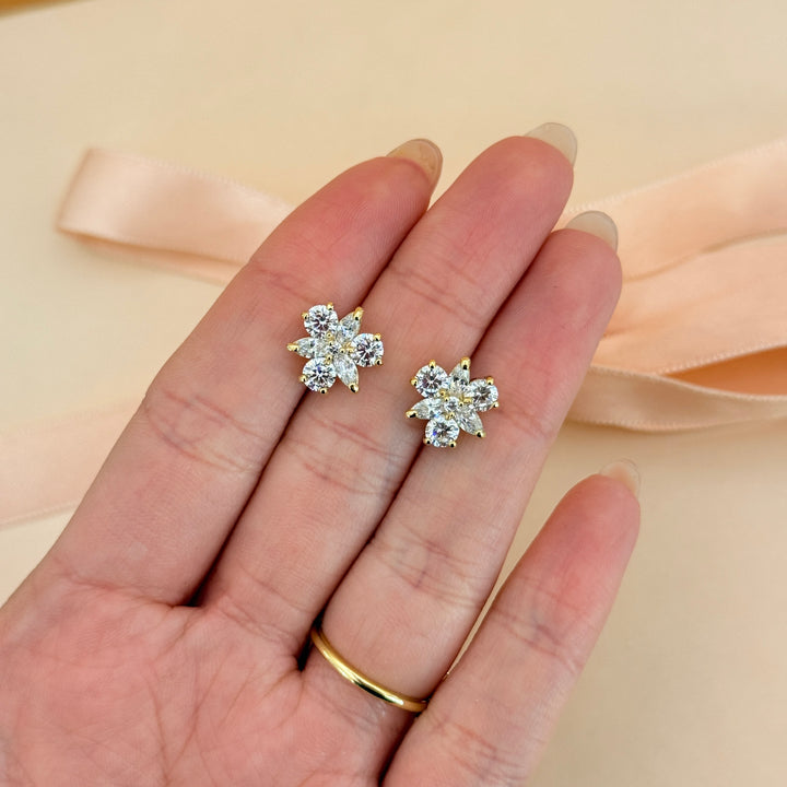 Flower zircone gold plated earrings and bracelet