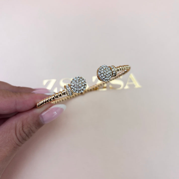 Elegant bangle
