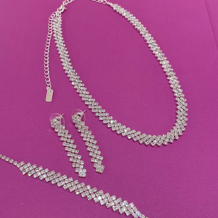 Elegant set