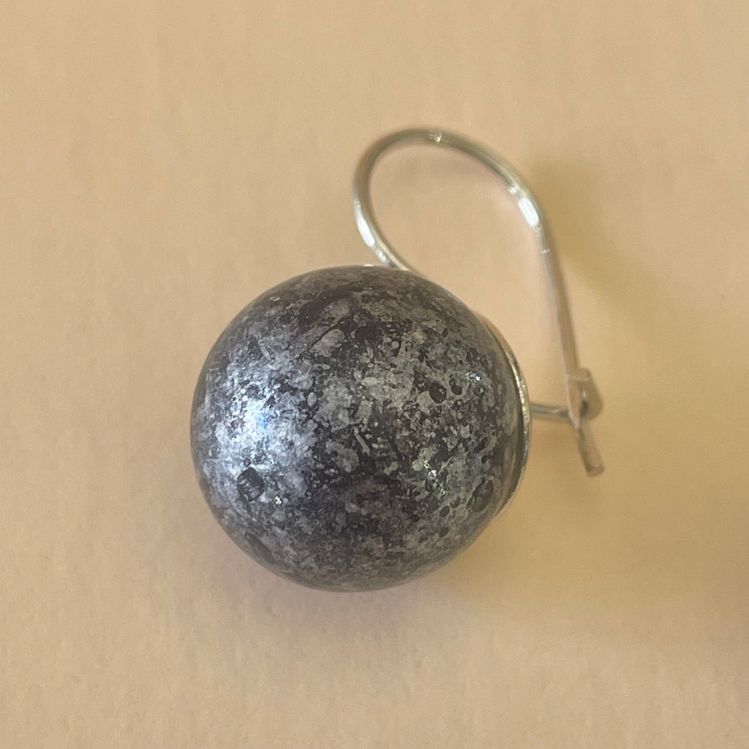 Grey hooks