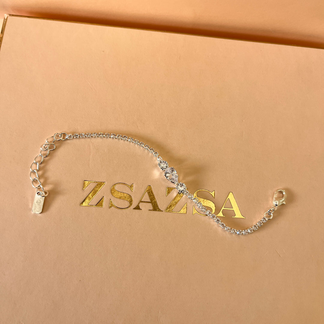 Teardrop zircone white gold plated set