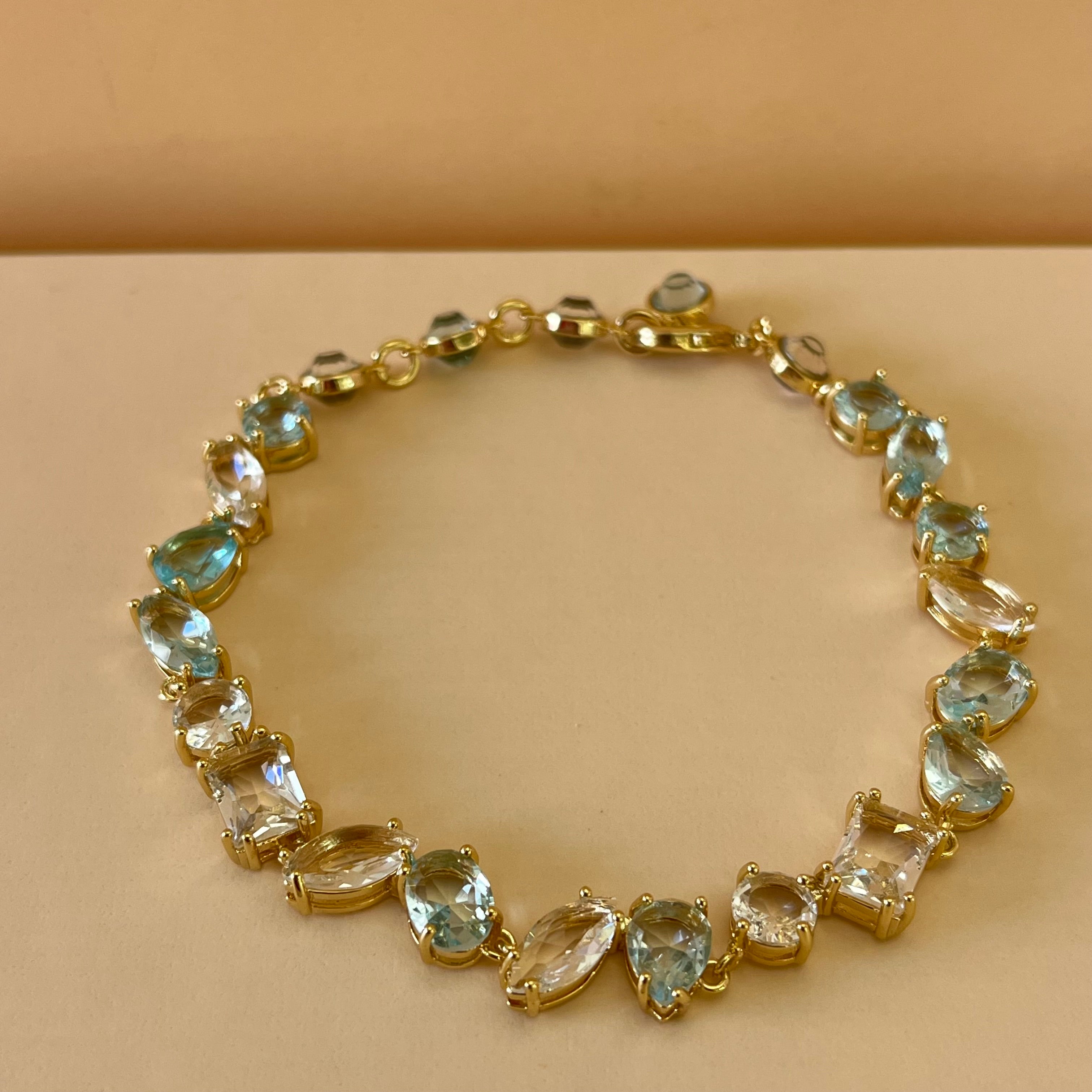 Light blue zircone set