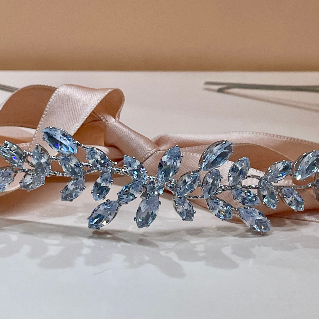 Full leaf flexible cubic zircone headband