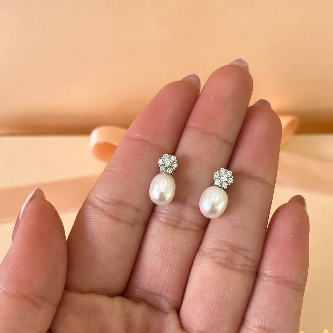 Zircone and fresh water pearls Sterling silver set