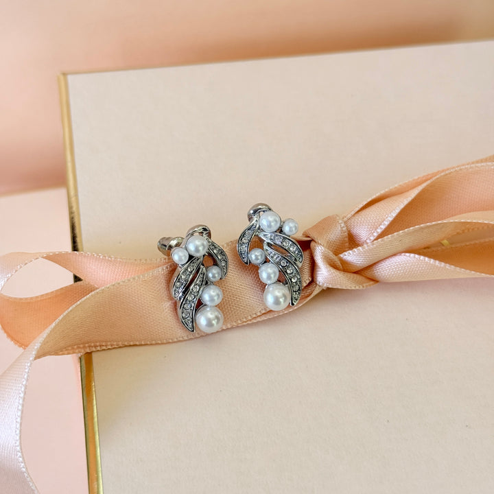Swarovski crystals Dainty pearls white gold plated earrings