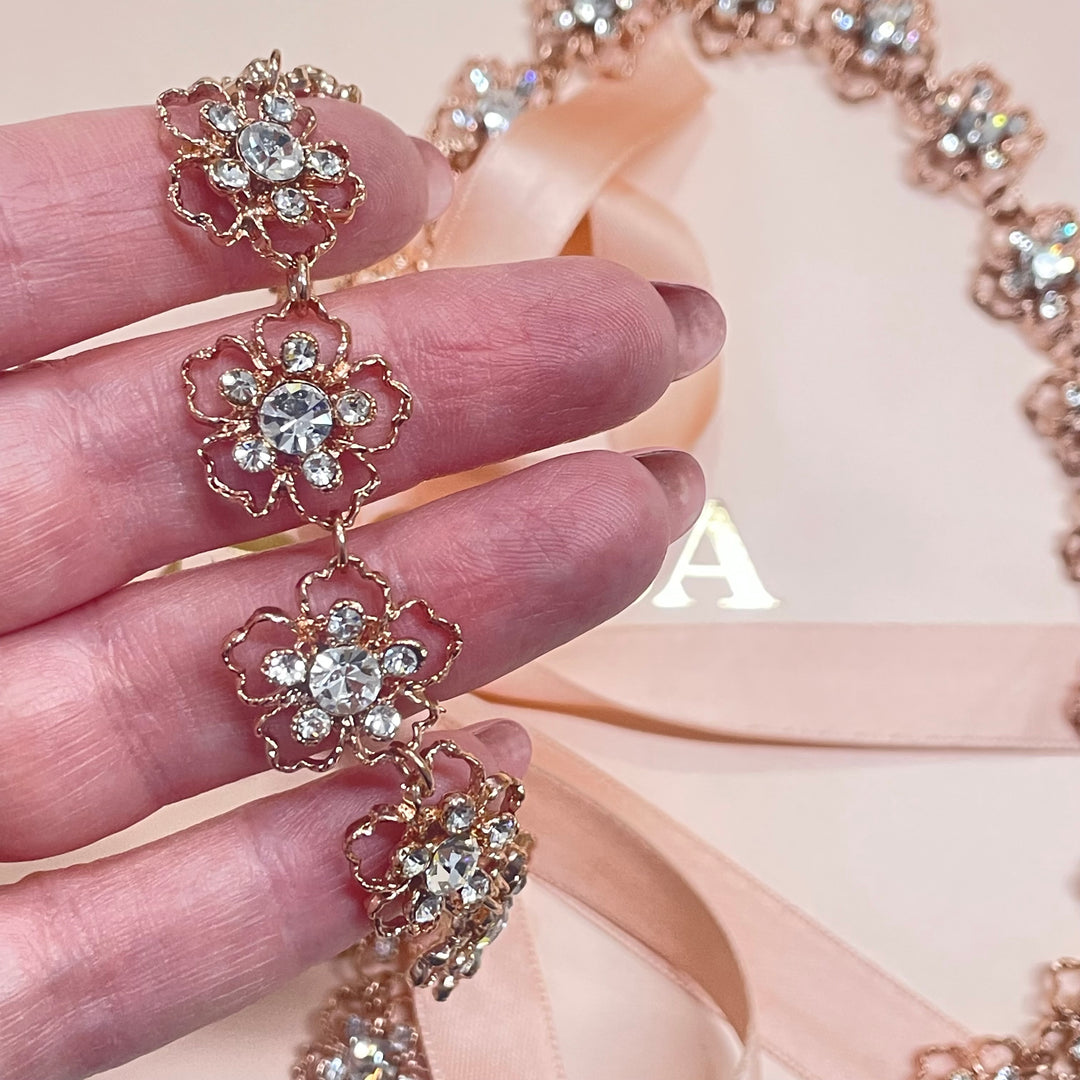 Rhinestone Rose gold plated flowers garland