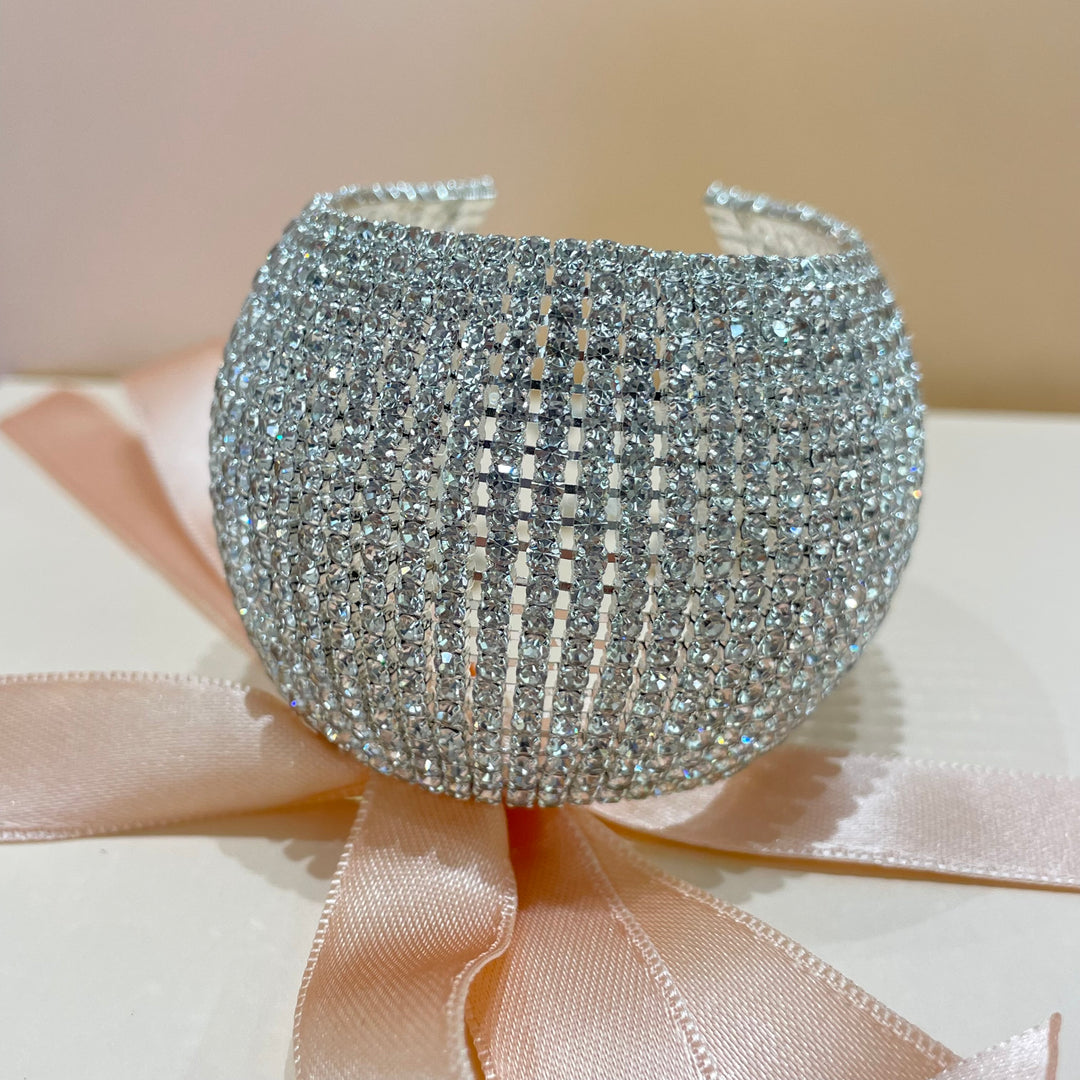Thick bracelet