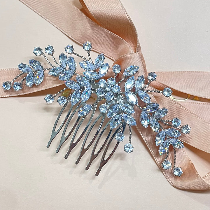 Silver flower detail cubic zircone comb
