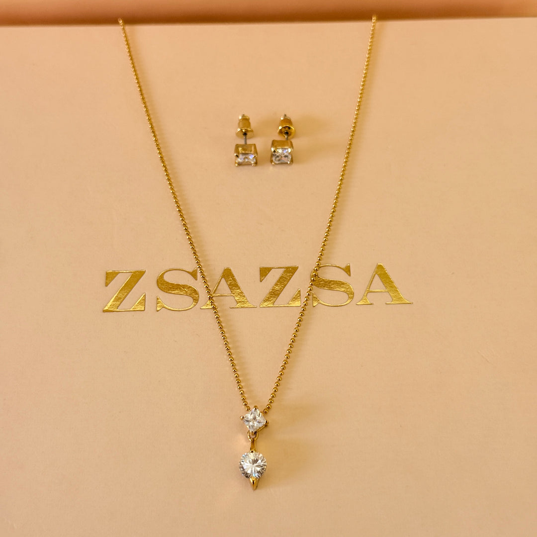 Dainty zircone gold plated pendant set