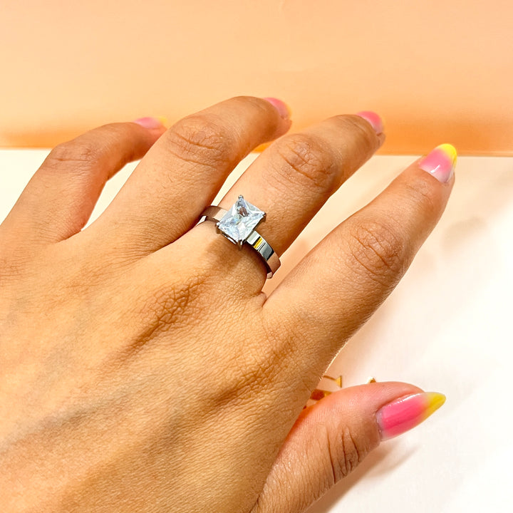 Zircone rectangular stainless steel ring