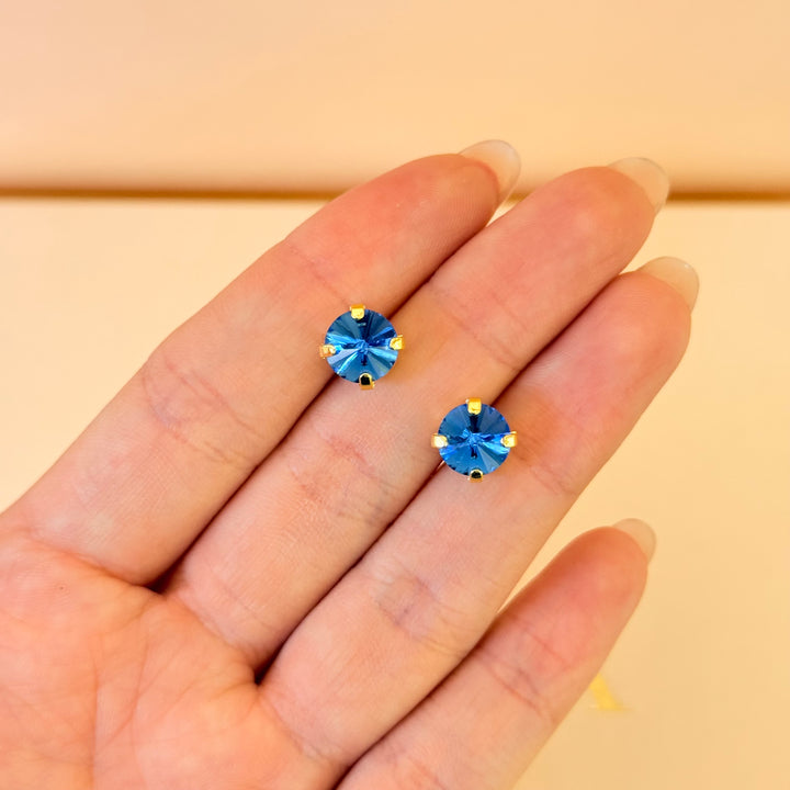 Royal blue gold plated solitaire set