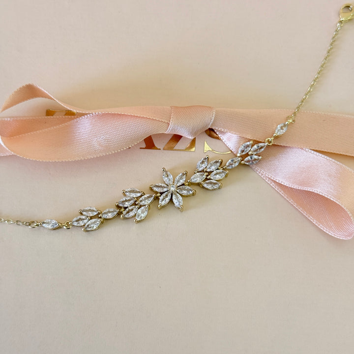 Zircone flower and marquise gold plated bracelet