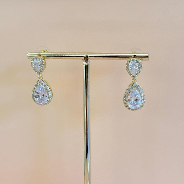 Double teardrop zircone gold plated earrings