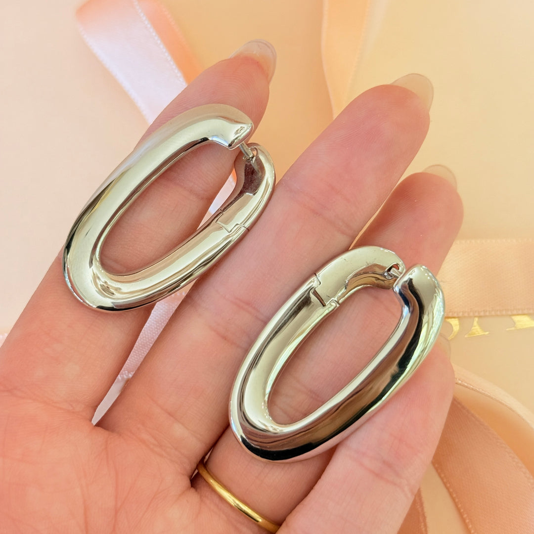Oval sterling silver hoops