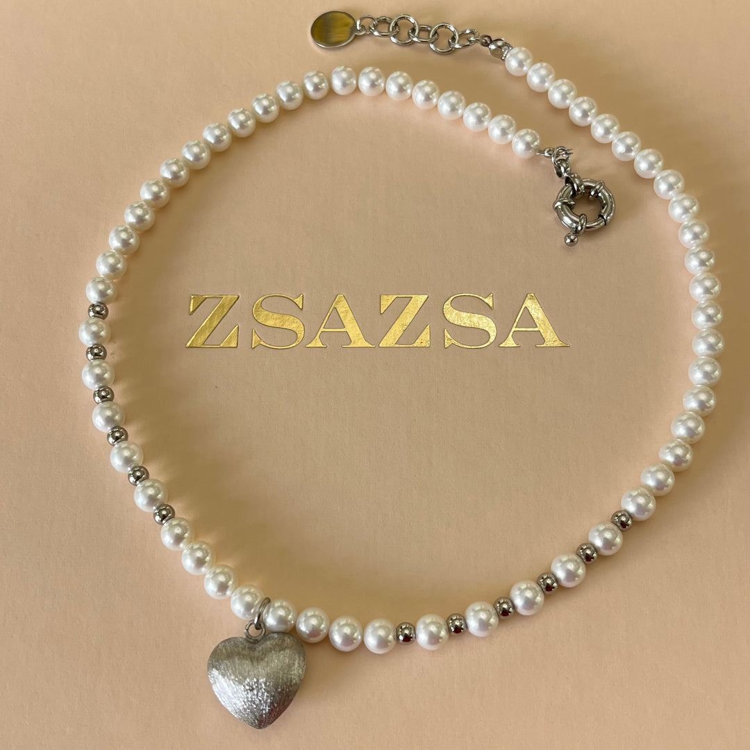 Heart grey & pearls set