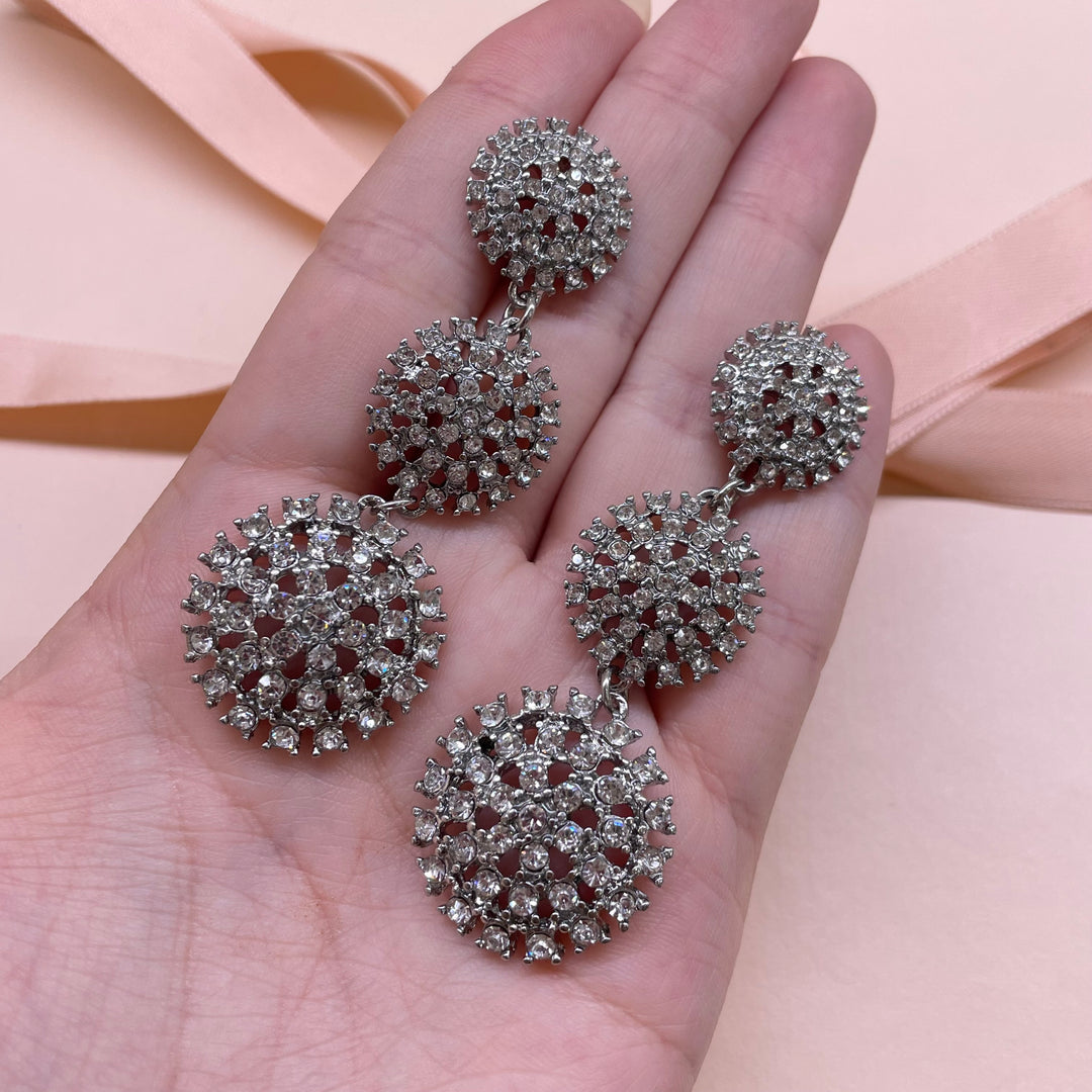 Elegant earrings