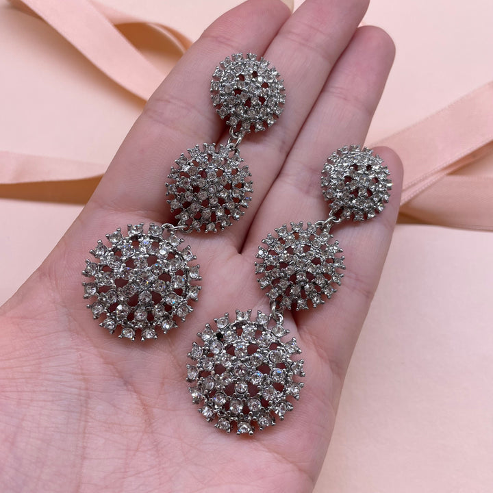 Elegant earrings