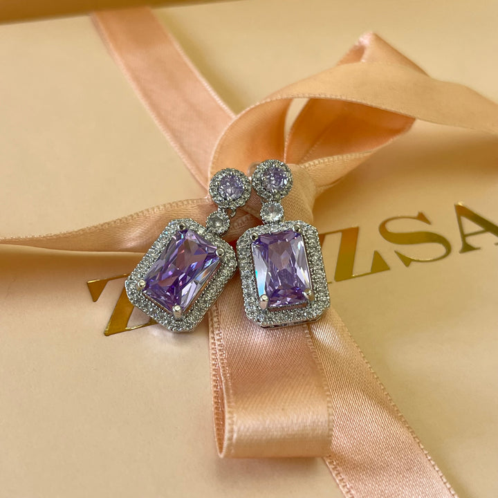 Elegant earrings