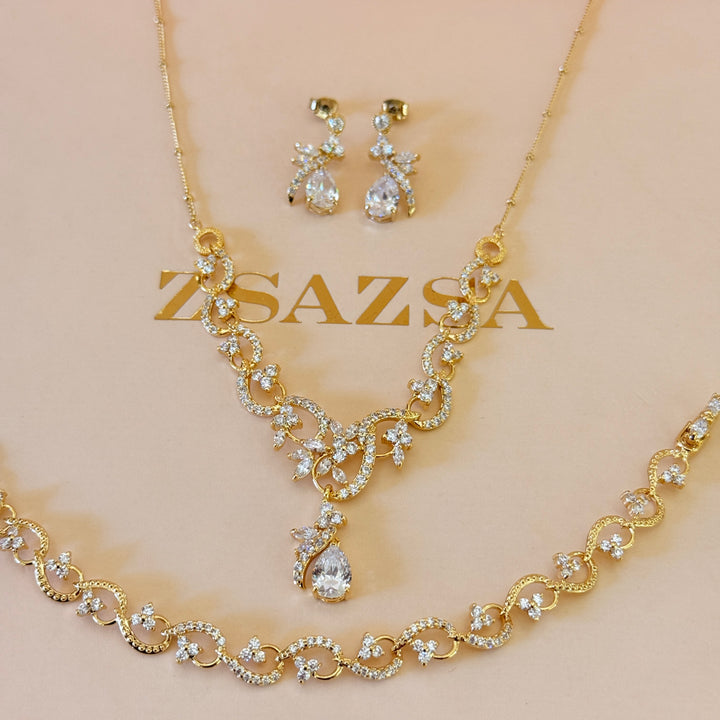 Teardrop and marquise zircone gold plated set