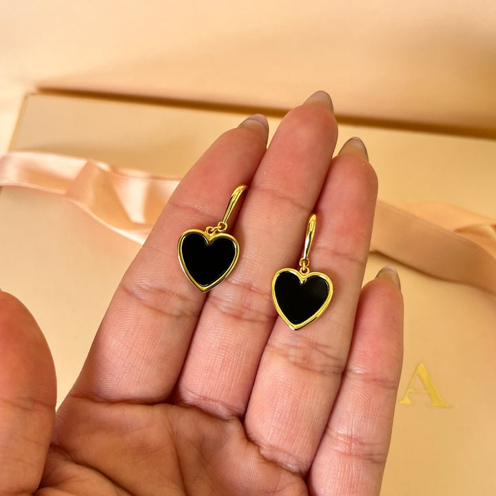 Black heart gold plated hooks