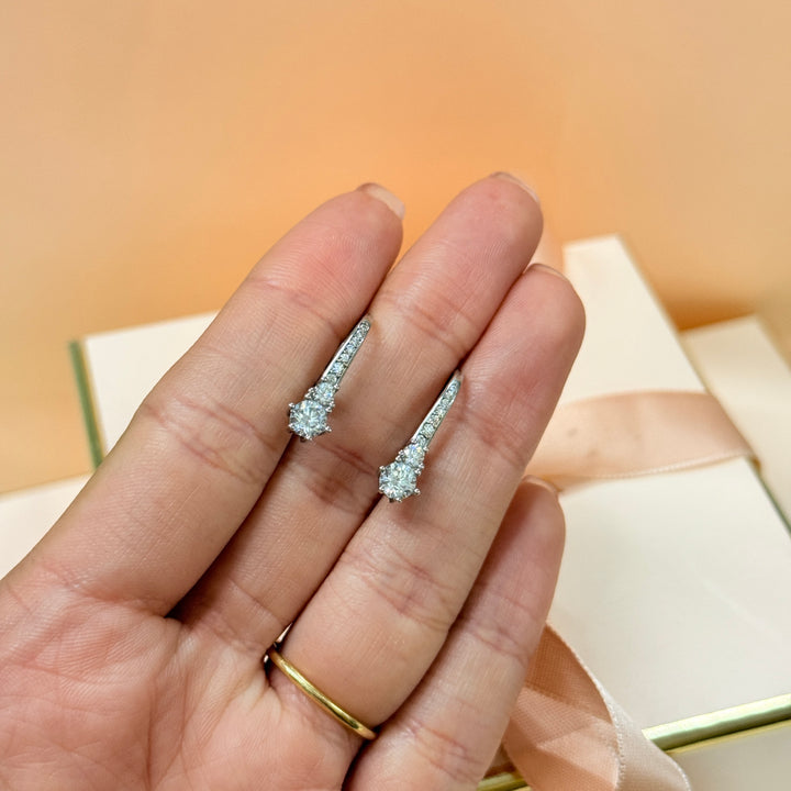 Dainty round sterling silver hook