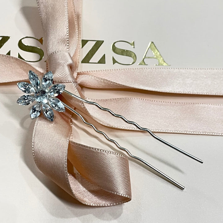 Daisy Swarovski pin