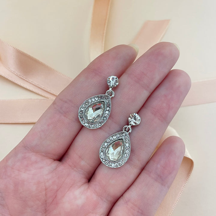Teardrop earrings
