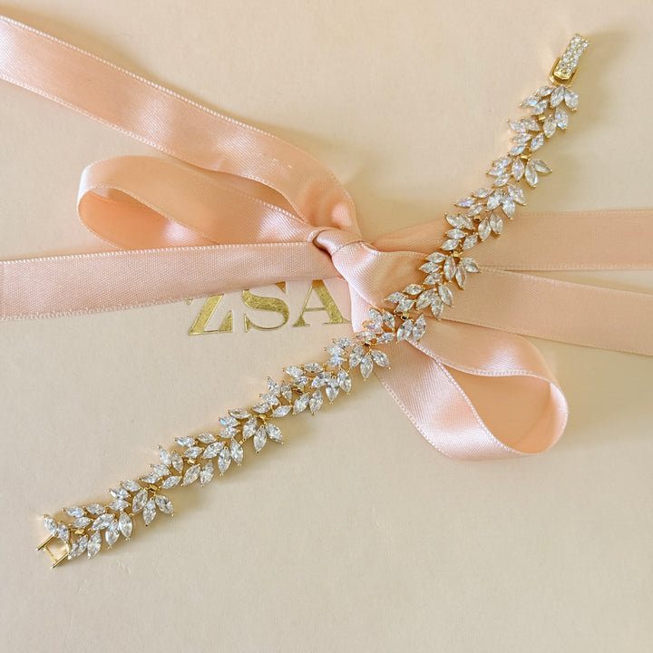 Marquise zircone gold plated earrings and bracelet