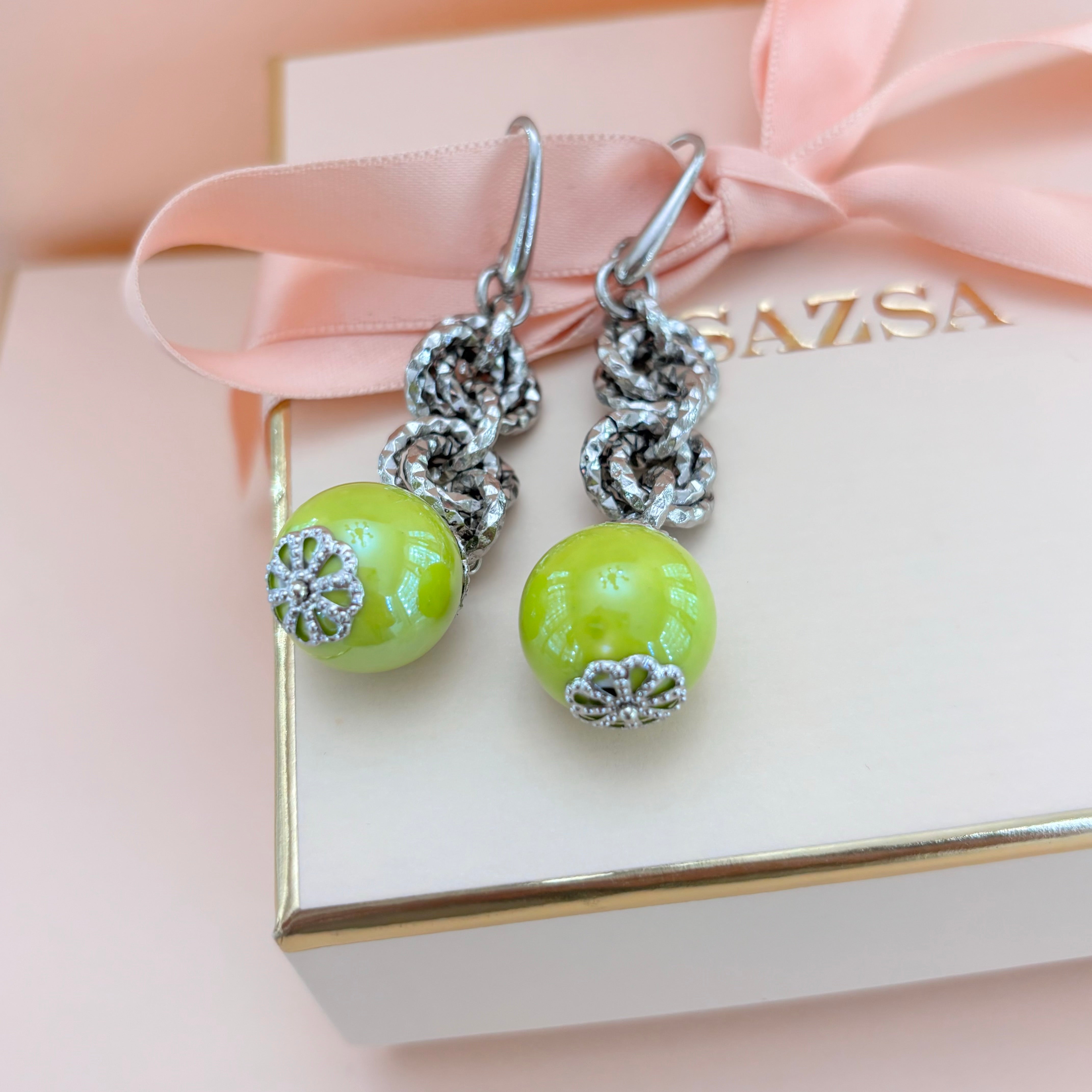 Ceramic green earrings