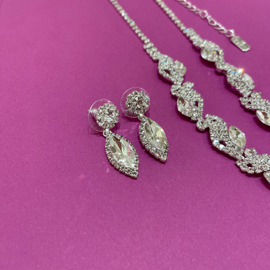 Elegant set