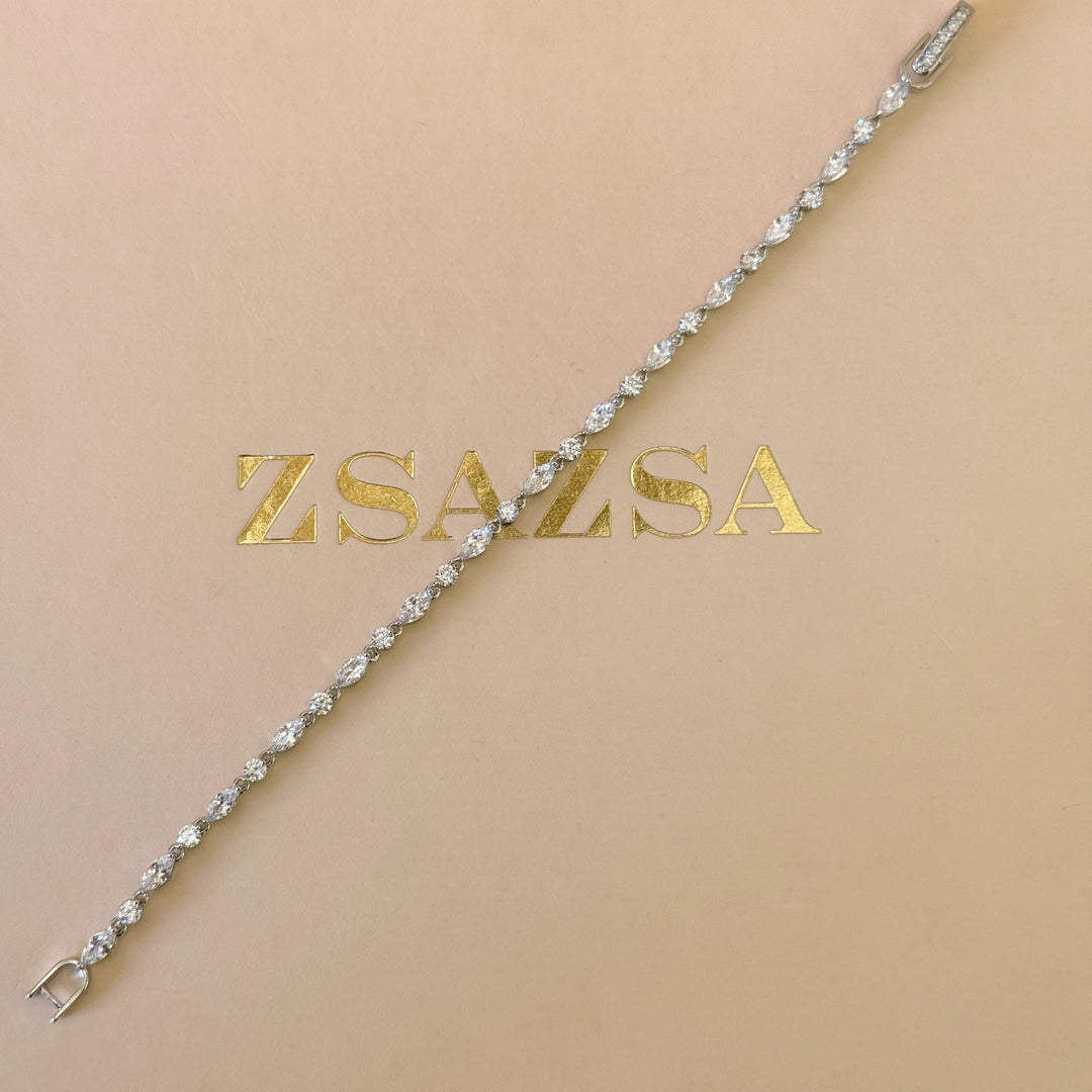 Marquise and teardrop dainty zircone silver set