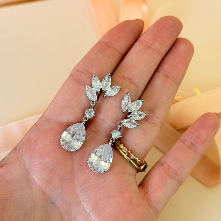 Marquise and teardrop zircone silver earrings