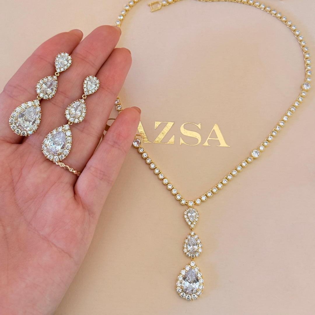 Teardrop zircone gold plated set