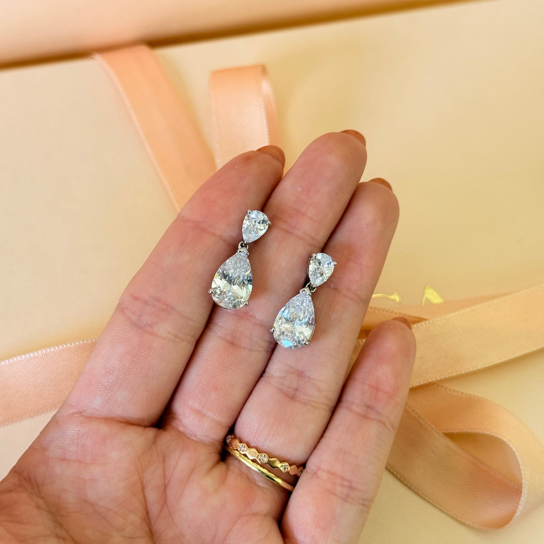 Double teardrop zircone silver earrings