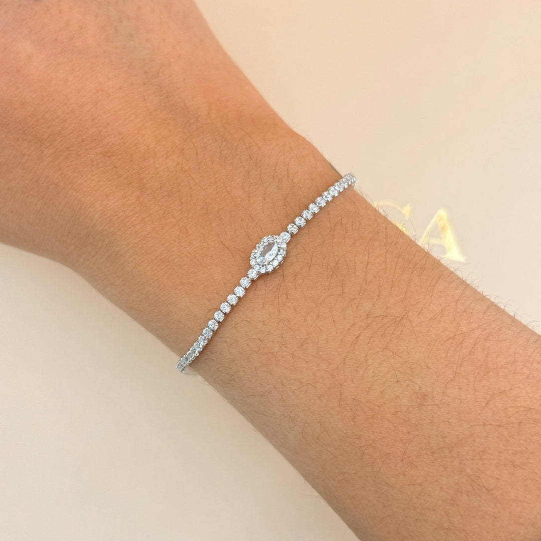 Oval dainty zircone sterling silver bracelet