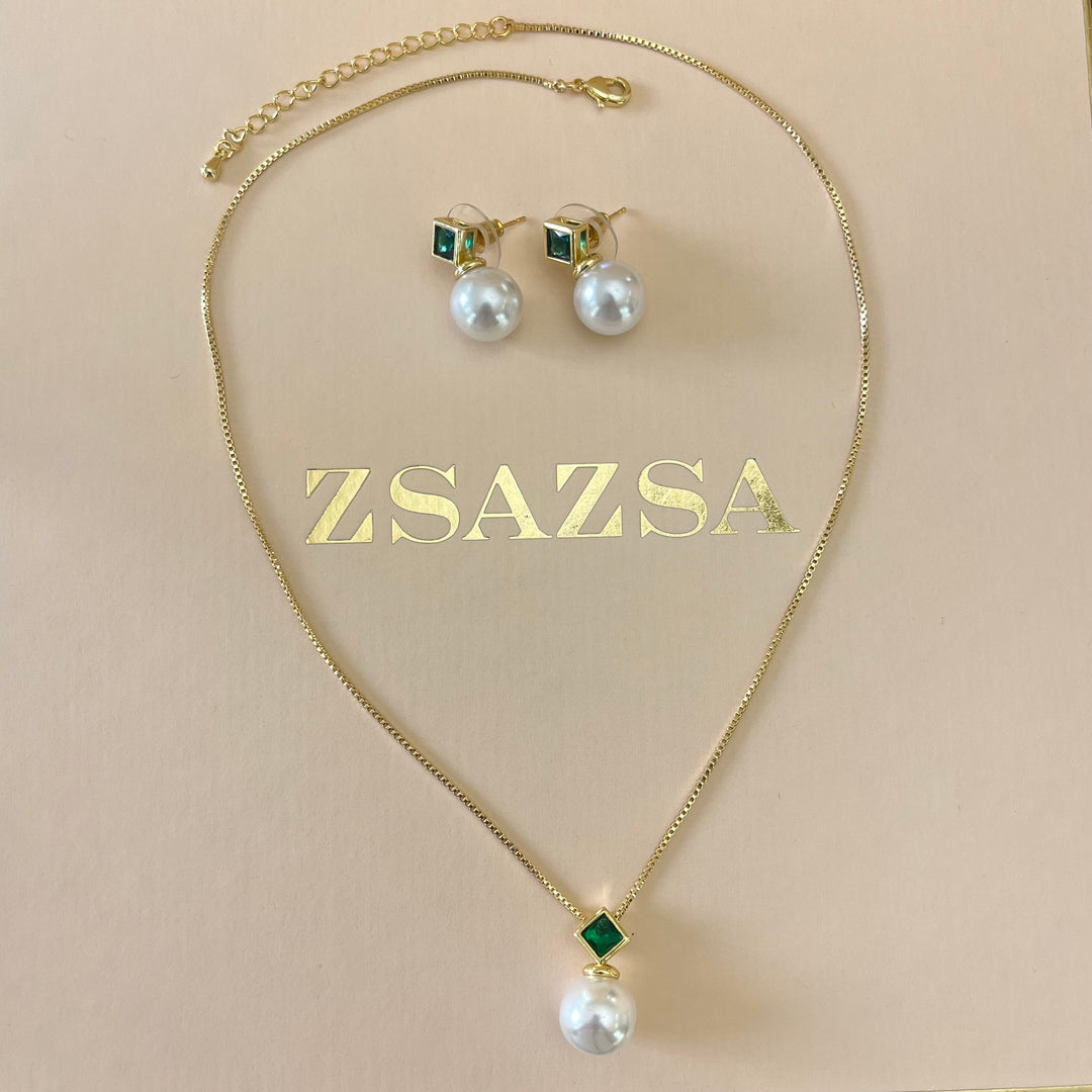 Green zircone & pearl set