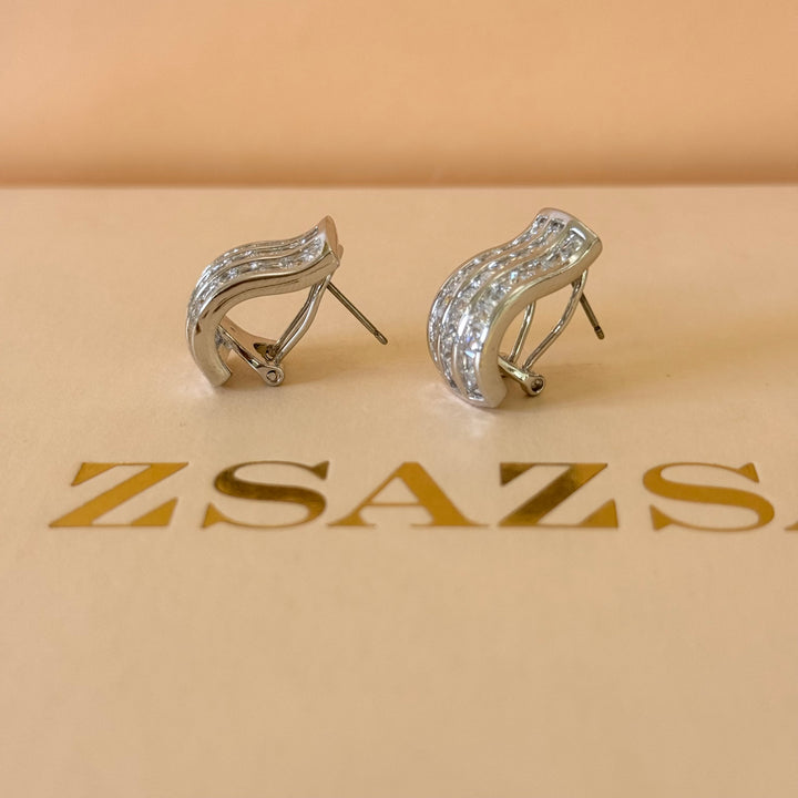 Curved zircone silver set