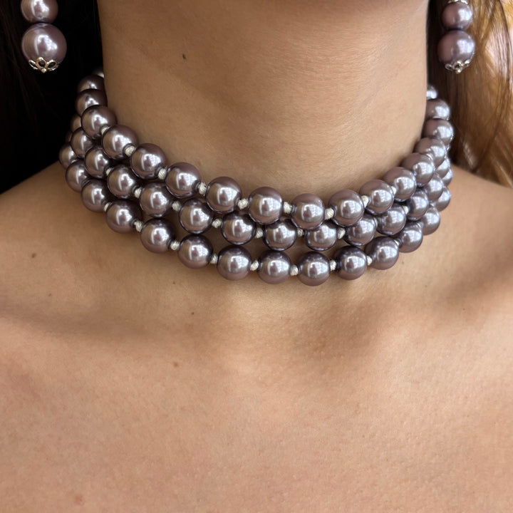 Grey pearls set