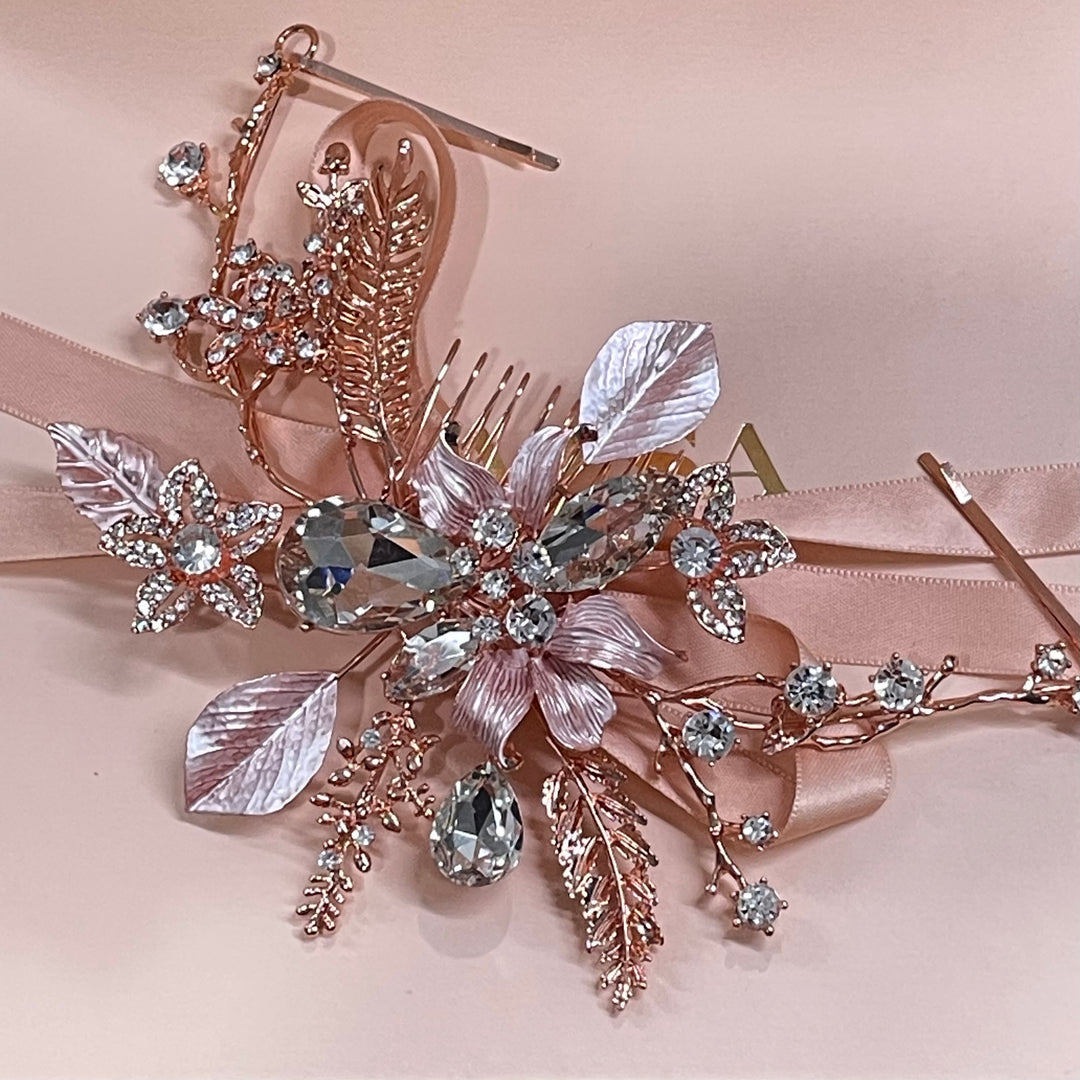 Statement rose gold comb