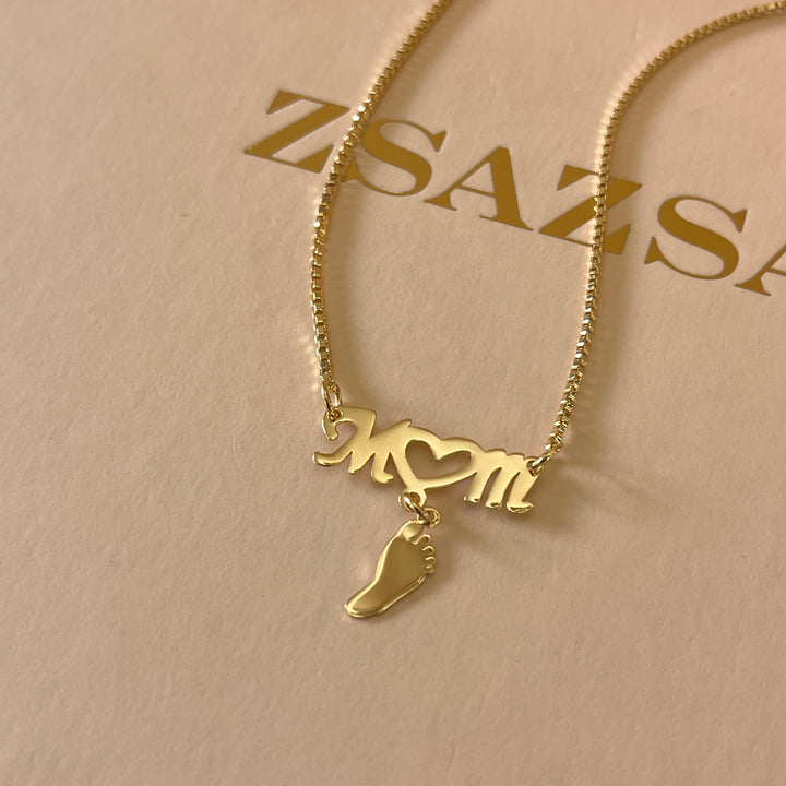 Mom gold plated necklace