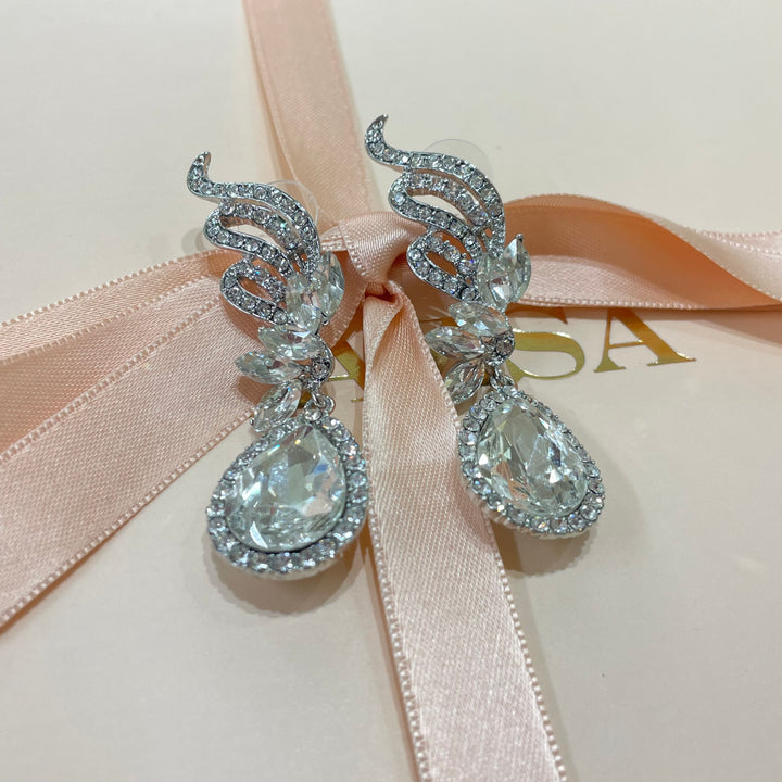 Teardrop earrings