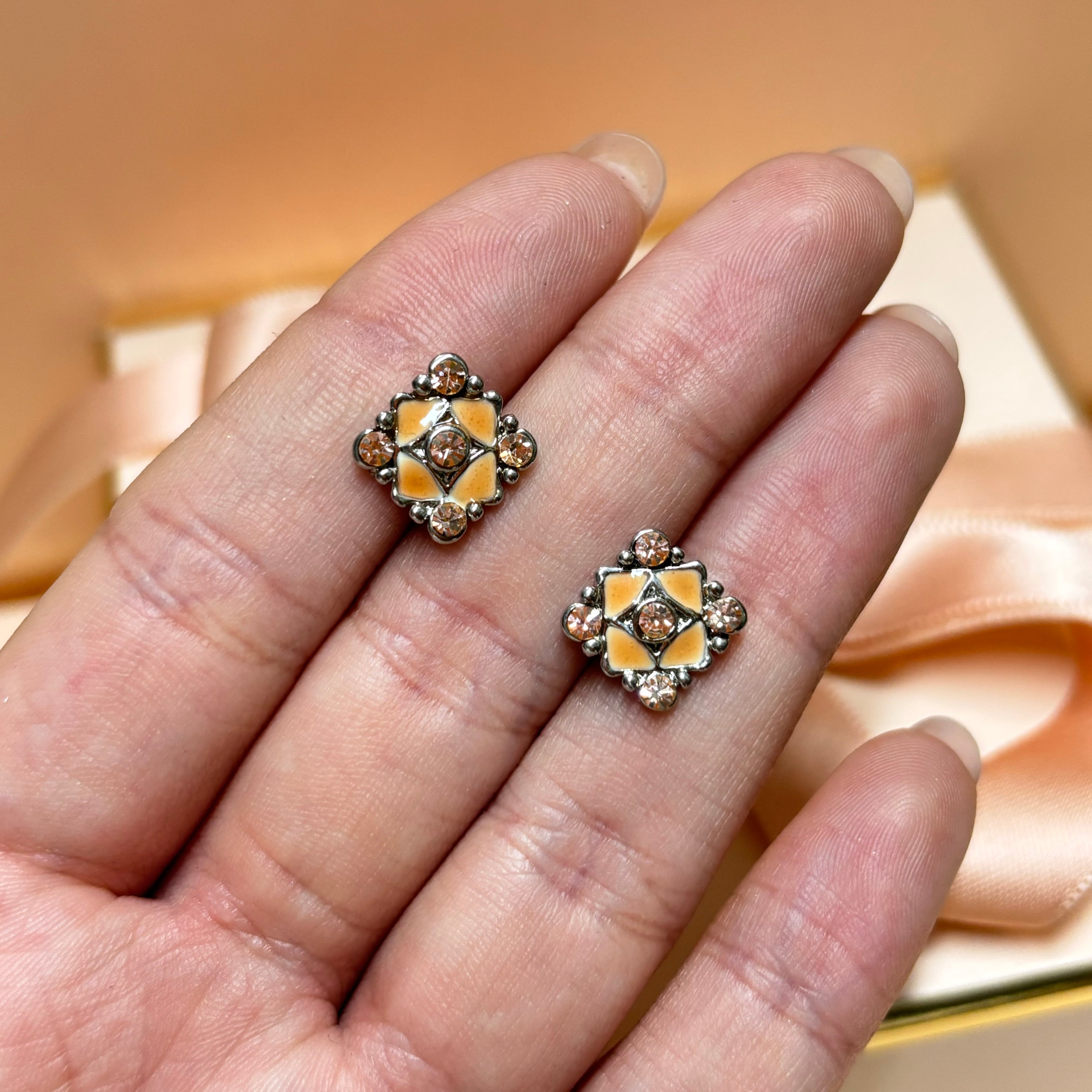 Peach studs