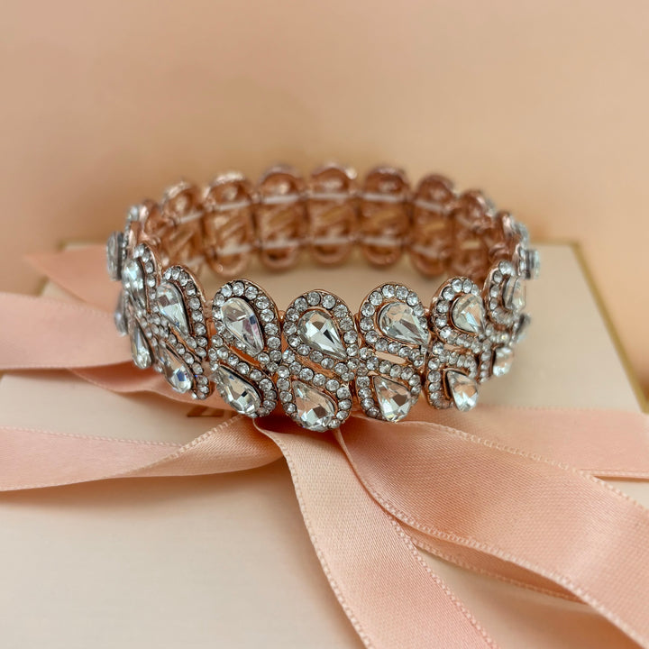 Teardrop bangle