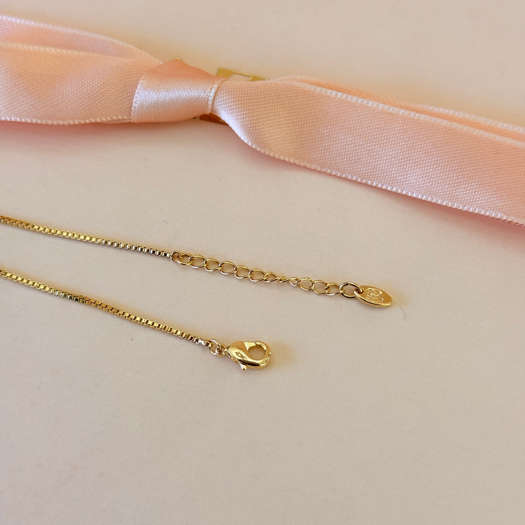 Zircone dainty round in the middle gold plated bracelet