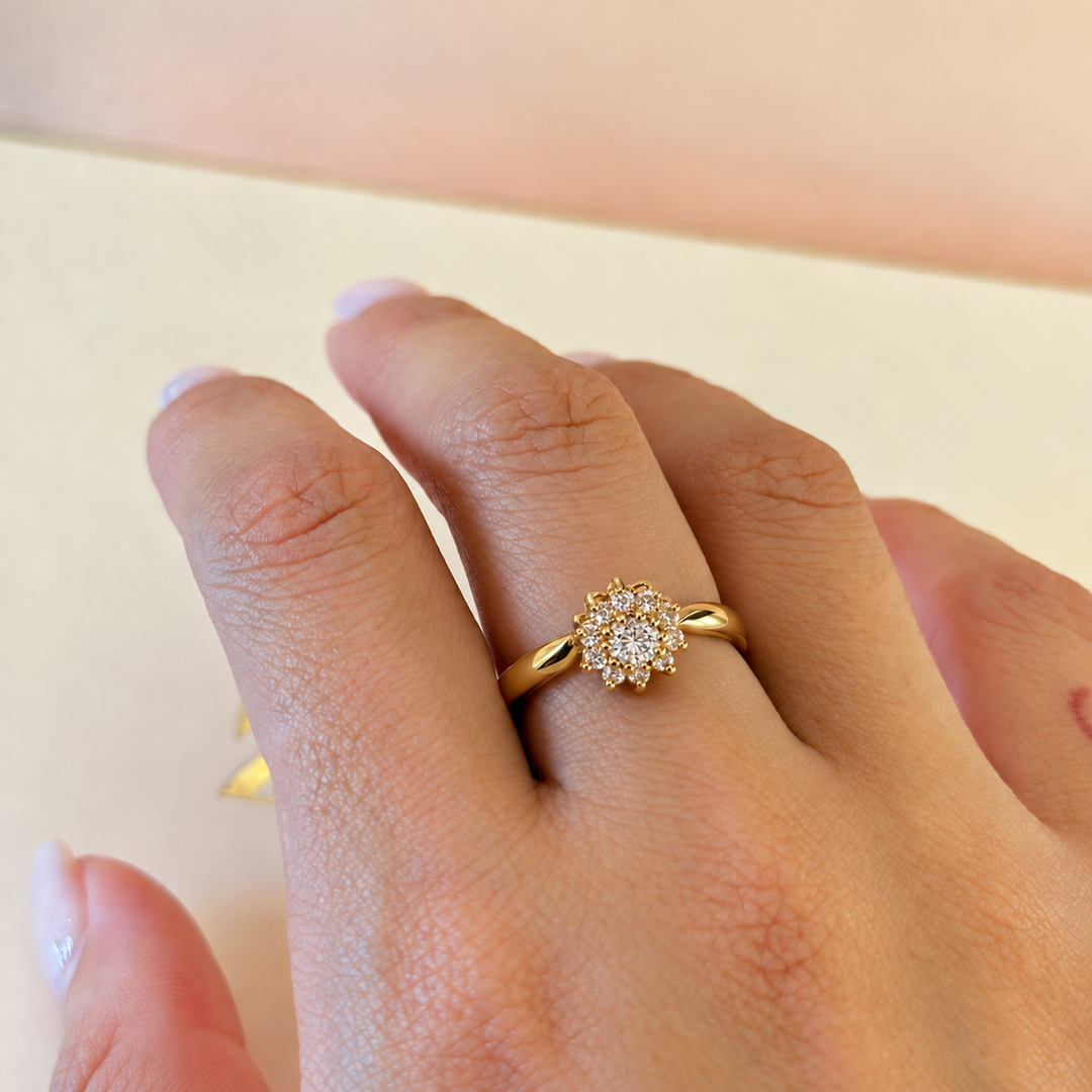 Zircone Flower Dainty Gold Ring | Gold Plated | ZsaZsa