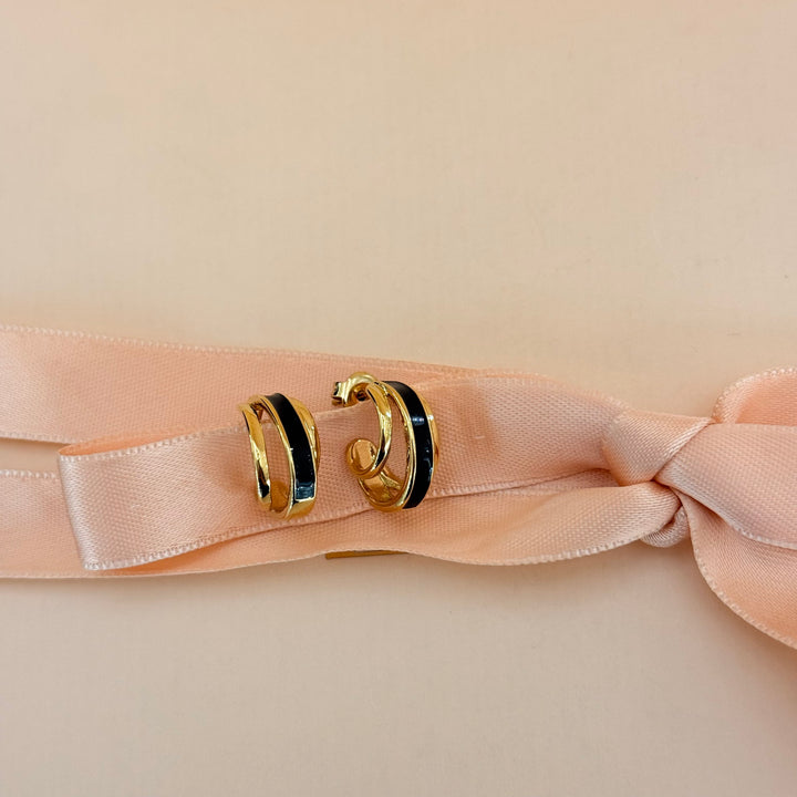 Casual black gold plated half hoops